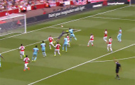 Petr Cech đã giữ bao nhiêu điểm cho Arsenal?