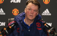 Van Gaal vẫn 'mặt dày' bám trụ ở Man United