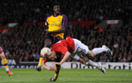 Nemanja Vidic giải nghệ: Chiến binh thôi xông pha
