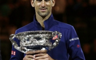 Buộc Murray cúi đầu, Djokovic hôn mặt sân Melbourne