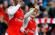 Chùm ảnh: Welbeck lập công phút bù giờ, Arsenal nhọc nhằn đả bại 10 người Leicester City
