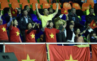 CĐV vui sướng khi chứng kiến chuyện cổ tích của futsal Việt Nam