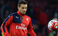 HLV Wenger: Đúng, tôi cản Debuchy đến Man United