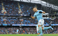 Man City chuẩn bị 'trói chân' Aguero đến 2020