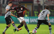 Balotelli nổ súng, AC Milan thắng 5-0, giật vé chung kết