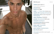 Cris Ronaldo “tự sướng”, khoe body sexy