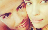 Ronaldo bị bêu riếu, vẫn 'theo dõi' tình cũ Irina