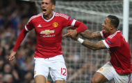 Góc Man United: Chris Smalling đã chùn chân mỏi gối