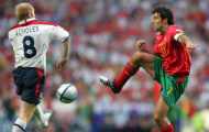 Video: Cú nã đại bác của Luis Figo vs tuyển Anh