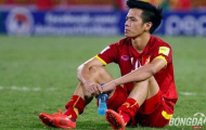 Văn Quyết bị treo giò 5 trận vì đẩy ngã trọng tài