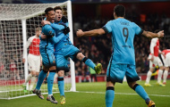 Arsenal đến Nou Camp: Chàng tí hon David đấu với gã khổng lồ Goliath