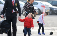 Tan chảy với độ đáng yêu của cậu nhóc thứ 2 nhà Rooney