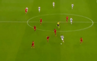 Video: Morata biến hàng loạt cầu thủ Bayern thành những gã hề