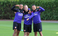 Mãi không chịu lớn, lứa trẻ Arsenal bị chê bai thậm tệ