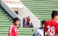 Thêm 1 CLB nợ lương cầu thủ còn thảm hơn HAGL