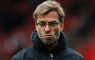 HLV Klopp chê bai Oezil, Reus