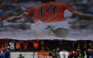 Johan Cruyff được tôn vinh trong trận đấu giữa Hà Lan vs Pháp
