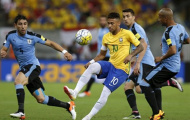 Hàng thủ thiếu tập trung khiến Brazil 'vỡ mộng' trước Uruguay