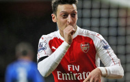 Video: Những pha chọc khe 'vi diệu' làm nên tên tuổi Mesut Oezil