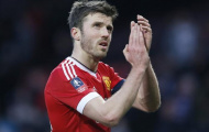 Everton nhắm lão tướng Man United cho hàng tiền vệ