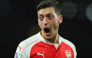 HLV Wenger công khai chỉ trích Mesut Oezil