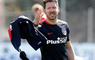 Simeone nóng nảy ném áo khi các học trò tập luyện không đúng yêu cầu