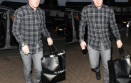 Rooney rủ đồng đội 'bay đêm' mừng sinh nhật vợ