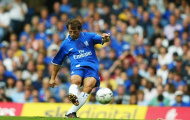 Zola, Ronaldo, Becks và những cầu thủ sút phạt hàng đầu Premier League