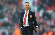 Vì sao M.U chưa 'trảm' Louis van Gaal?