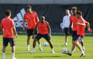 Video: Phát hoảng với bài tập chuyền 4 người siêu khó của học trò Pep Guardiola