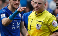 Vardy lĩnh thẻ đỏ, Leicester thoát thua nhờ quả phạt đền phút 90+5
