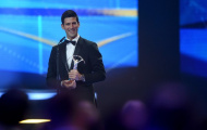 Djokovic qua mặt Messi giành giải Leureus
