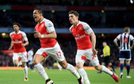 Sanchez lập cú đúp đưa Arsenal góp mặt trong top 3