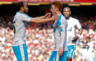 Thi đấu kiên cường, Newcastle giật điểm tại Anfield
