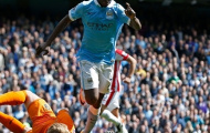 Cú đúp của tiền đạo tuổi teen giúp Man City giữ vững top 4