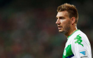 Sốc: Wolfsburg CHÍNH THỨC sa thải 'Thánh' Bendtner