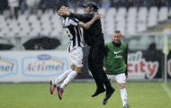 Conte có nên tái hợp với Arturo Vidal?