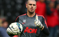Victor Valdes bị gửi trả lại M.U