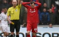 Dưỡng sức cho Europa League, 10 người Liverpool thua thảm Swansea