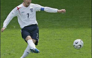 Video: Cú sút phạt đỉnh cao của David Beckham vs Hy Lạp