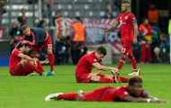 Sếp Bayern tức tối: 'Chúng tôi thấy như bị lừa...'