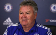Conte tới, HLV Hiddink vẫn ở lại Chelsea?