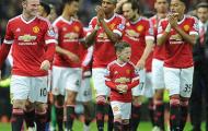 Man Utd: Mãi chỉ là con rối của Van Gaal