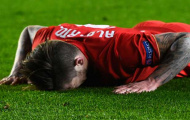 Alberto Moreno hứng 'gạch đá' sau màn trình diễn tệ hại