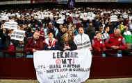 Aston Villa CHÍNH THỨC rơi vào tay ông chủ châu Á