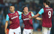 Đoạt FA Cup, M.U 'tặng quà' cho West Ham