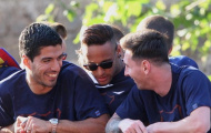 Lộ lí do Messi, Suarez vắng mặt tại lễ ăn mừng của Barcelona