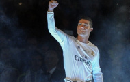 Ronaldo chiếm lĩnh đêm ăn mừng ở Bernabeu