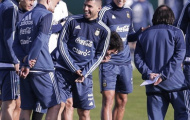 Aguero dụ dỗ sao Argentina gia nhập Man City