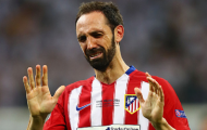 Áo đấu của 'tội đồ' Juanfran đắt hàng sau tâm thư